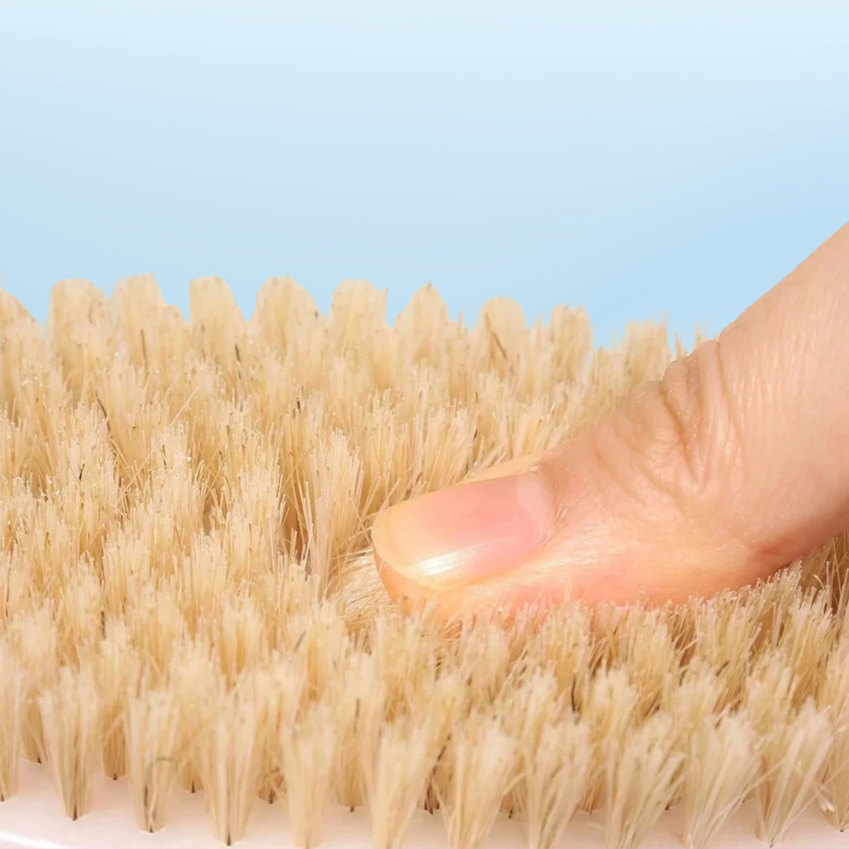 Trockenbürste mit Naturborsten – Körperbürste aus Holz für Peeling & Massage